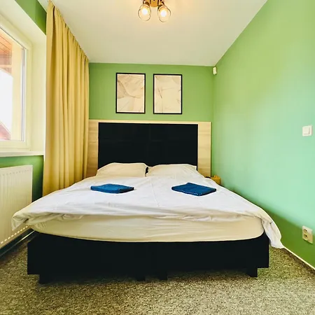 Bart Apatrments Veľká Lomnica B Apartamento