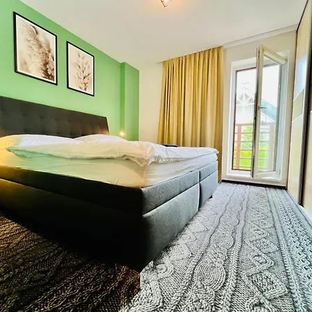 Lomstay B Vysoke Tatry - Vel'ka Lomnica