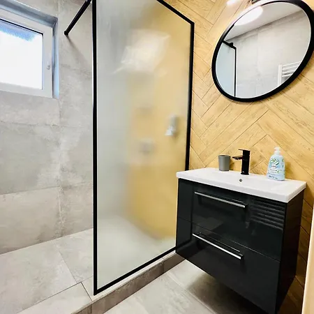 Lomstay B Vysoke Tatry - Apartmán Vel'ka Lomnica